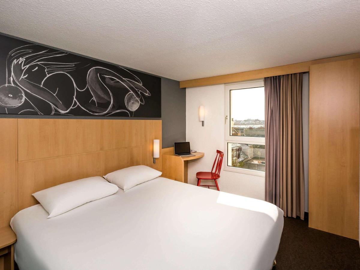 ไอบิส รอสคอฟ บอร์ด เดอ แมร์ Hotel รอสกอฟ ภายนอก รูปภาพ
